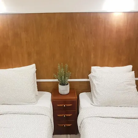 Waves Guest house