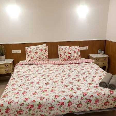 Waves سان سيباستيان